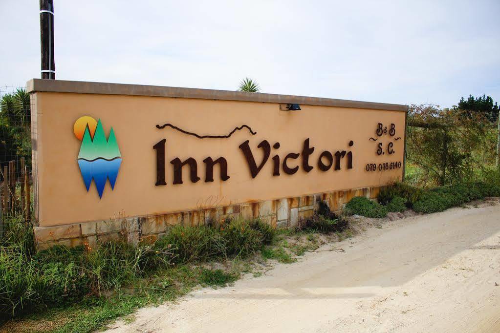 Inn Victori Guesthouse Victoria Bay Exterior photo